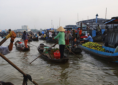 Float Martket Mekong